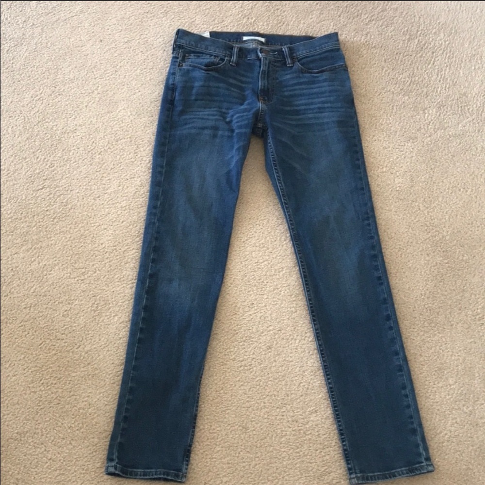 Abercrombie and Fitch men's skinny jean